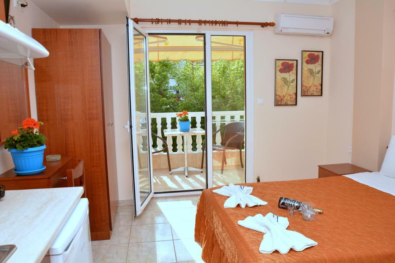 Villa Tasos Olympiakí Aktí Esterno foto